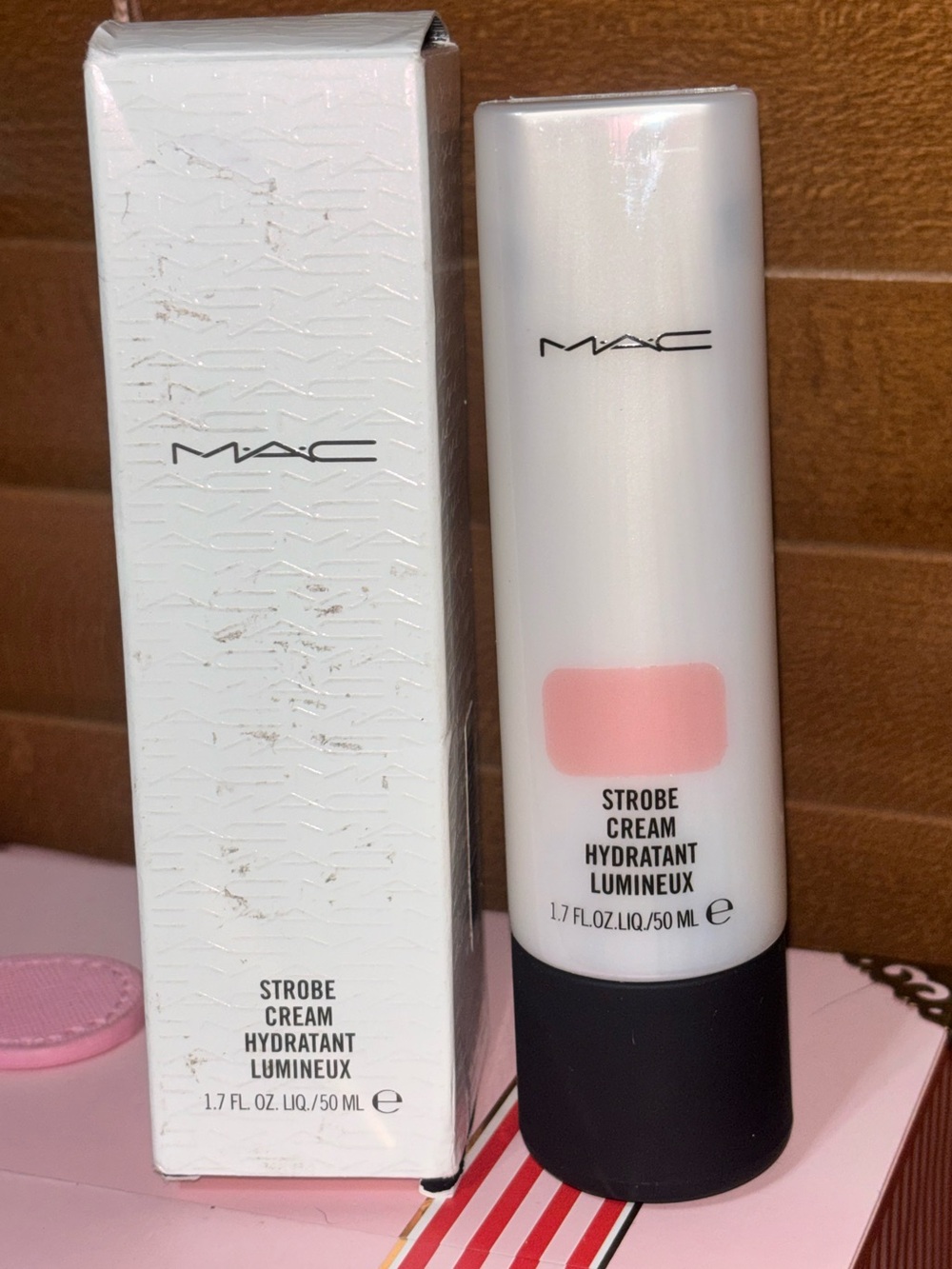 MAC Cosmetics Strobe Cream